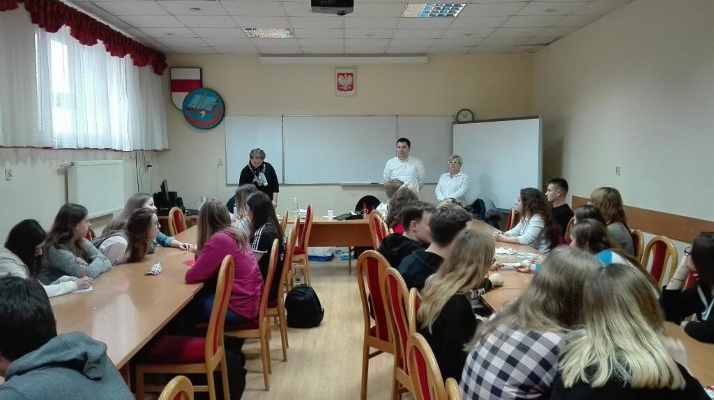 Spotkanie młodzieży z przedstawicielami Wyższej Szkoły Inżynierii i Zdrowia w Warszawie
