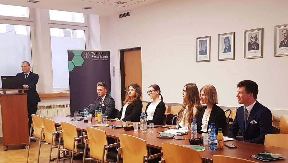 Ogromny sukces uczennic technikum ekonomicznego Ogólnopolski Konkurs Wiedzy Ekonomicznej i Przedsiębiorczości